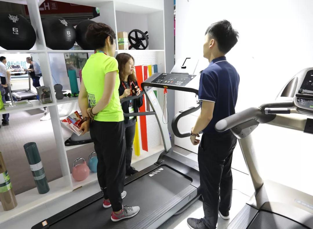 健身器材-银河Galaxy阿里语音智能A5跑步机 健身器材-银河Galaxy阿里语音智能A5跑步机