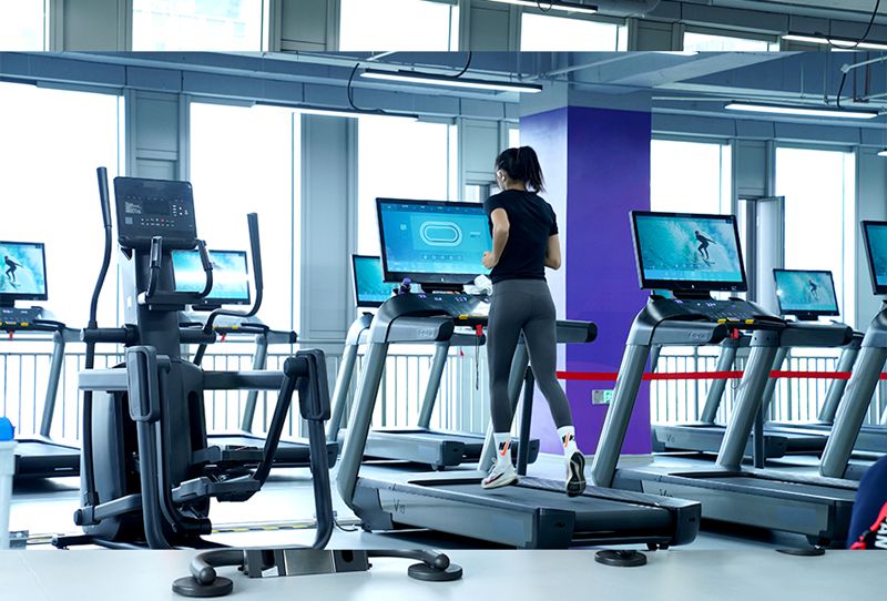 SH-T9100T高端智能跑步机 SH-T9100T高端智能跑步机